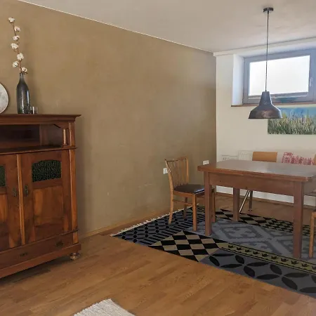 Apartmán Mit Terrasse Und Eigenem Parkplatz